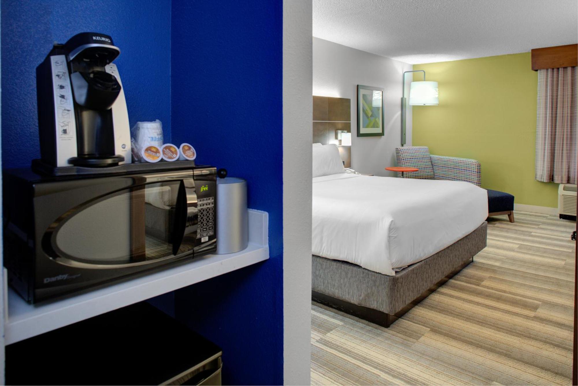 Holiday Inn Express - Chester By Ihg Extérieur photo