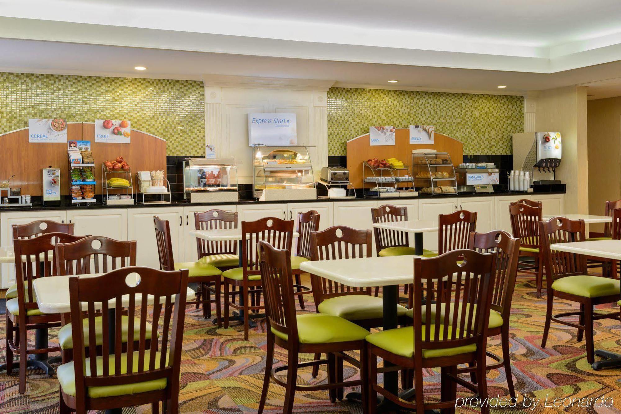 Holiday Inn Express - Chester By Ihg Extérieur photo